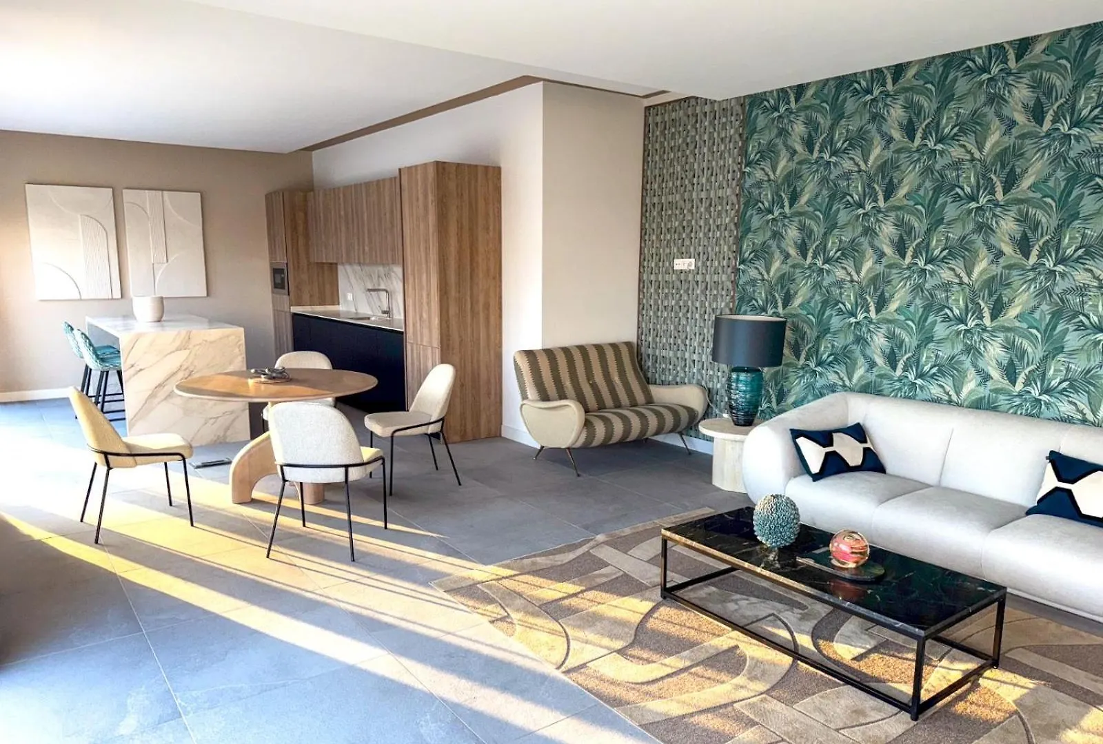 Beautiful New Penthouse In Estepona Spain