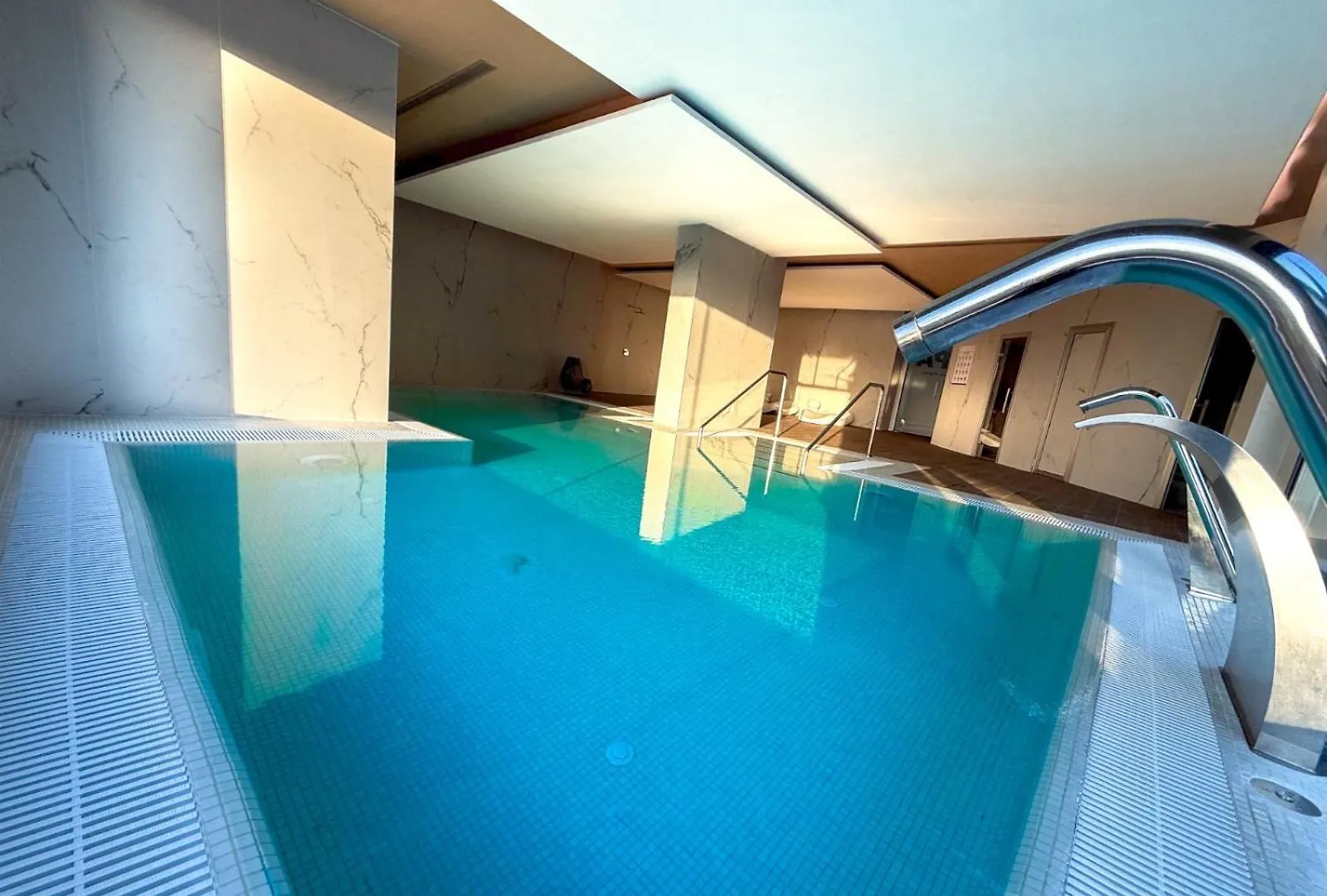 Beautiful New Penthouse In Estepona Apartment