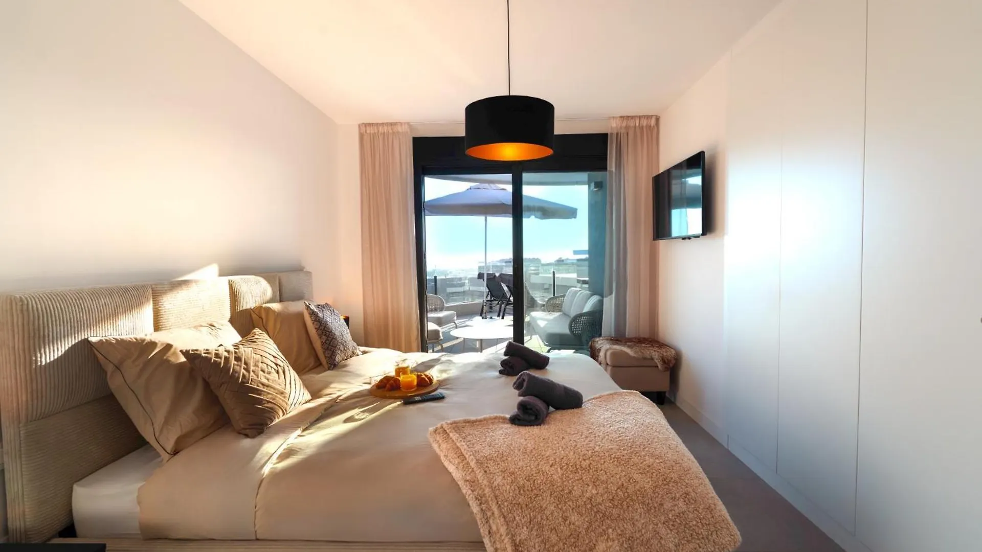 Apartment Beautiful New Penthouse In Estepona